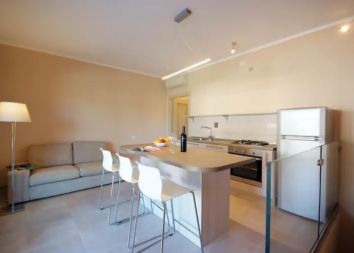Appartamenti Procchio Apartman *