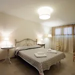 Appartamenti Procchio Procchio