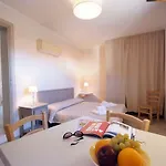 Appartamenti Procchio Apartman *